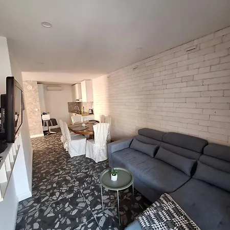 Turic Apartament *